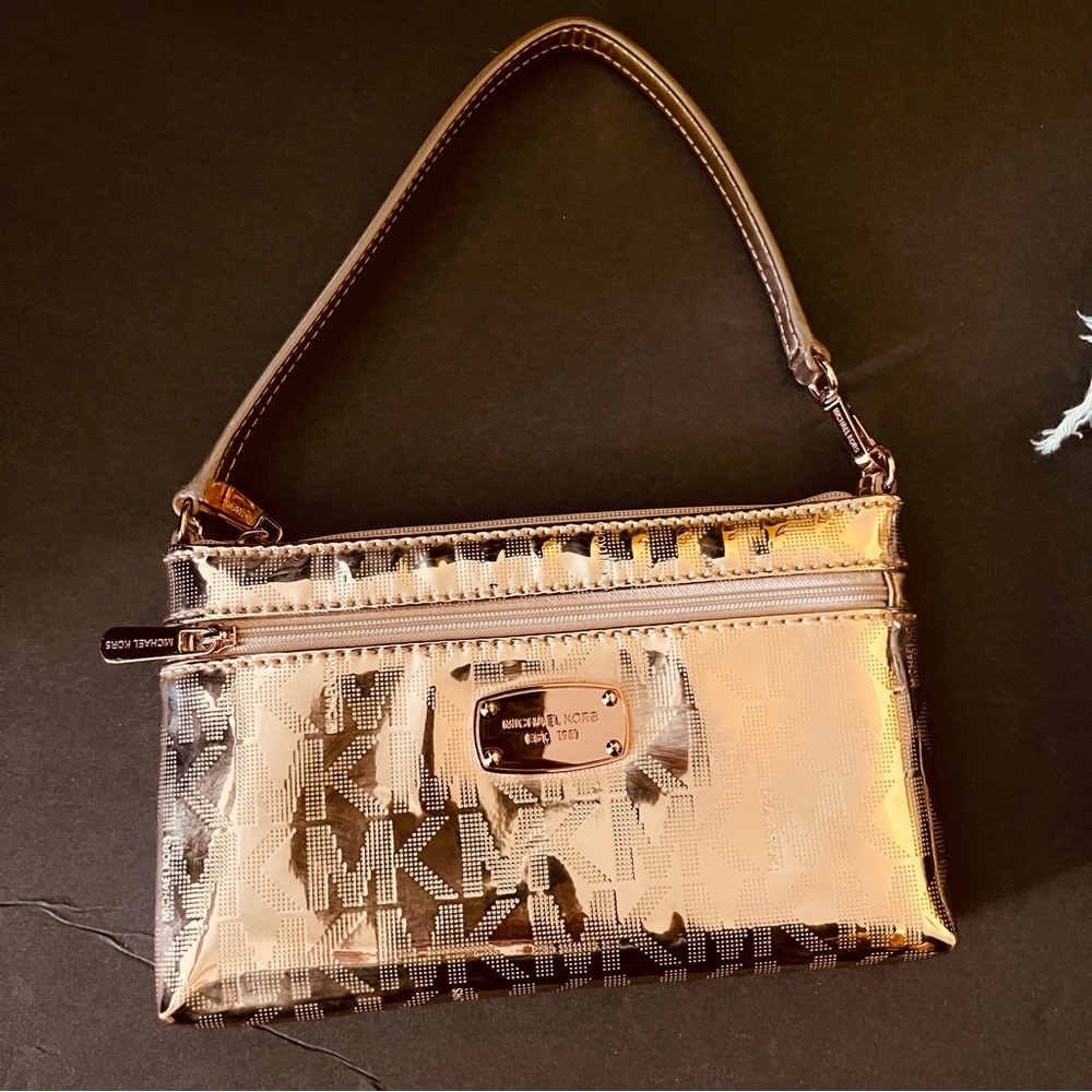 Michael Kors Jet Set Wristlet Rose Gold